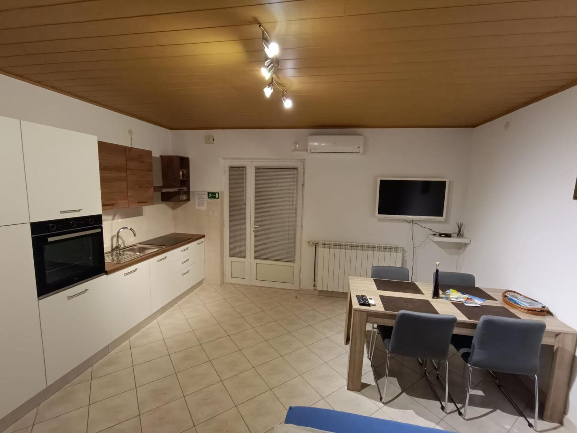 Apartmani Mila Podstrana Bagian luar foto