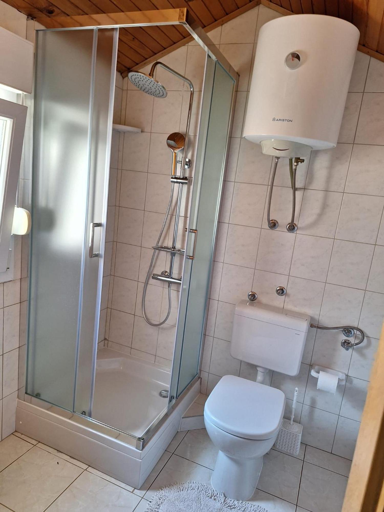 Apartmani Mila Podstrana Bagian luar foto