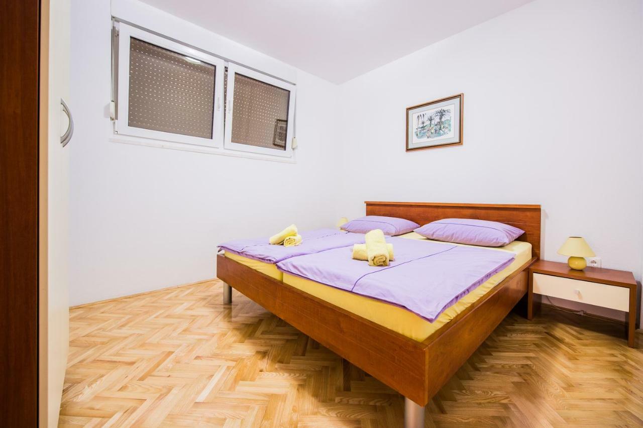 Apartmani Mila Podstrana Bagian luar foto