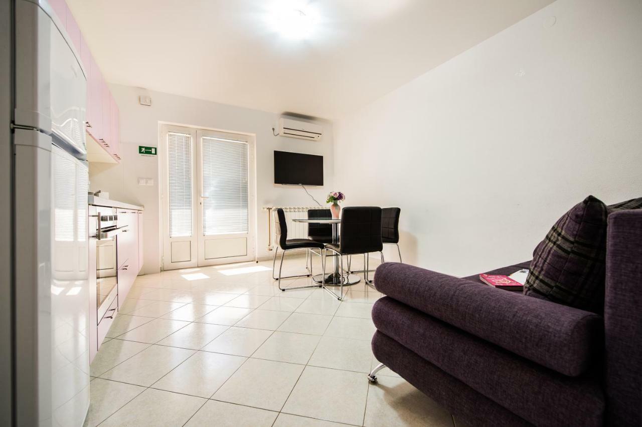 Apartmani Mila Podstrana Bagian luar foto